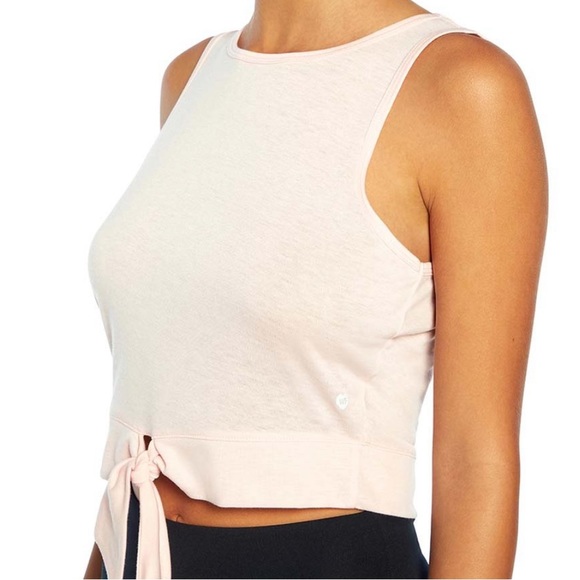 NEW IN PACKAGE- WILDFOX Darla Tie-Front Crop Tank in Blushing Bride - Picture 2 of 5